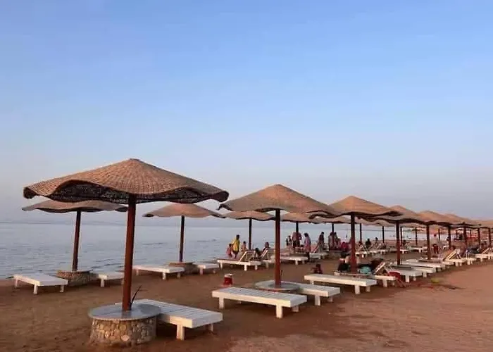 فنادير باي Hurghada